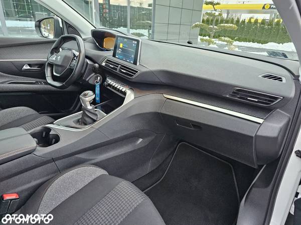 Peugeot 3008 1.2 PureTech GPF Allure S&S - 29