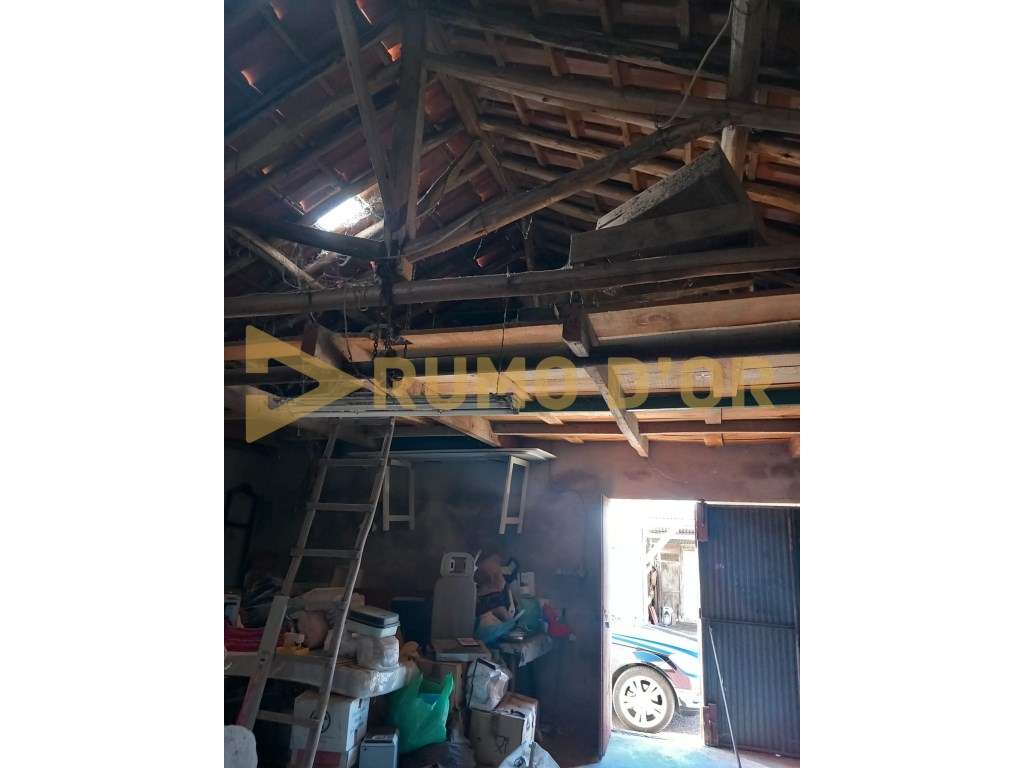 Armazém com WC e Excelente Localização _ Cabanas de Chão - Grande imagem: 4/4