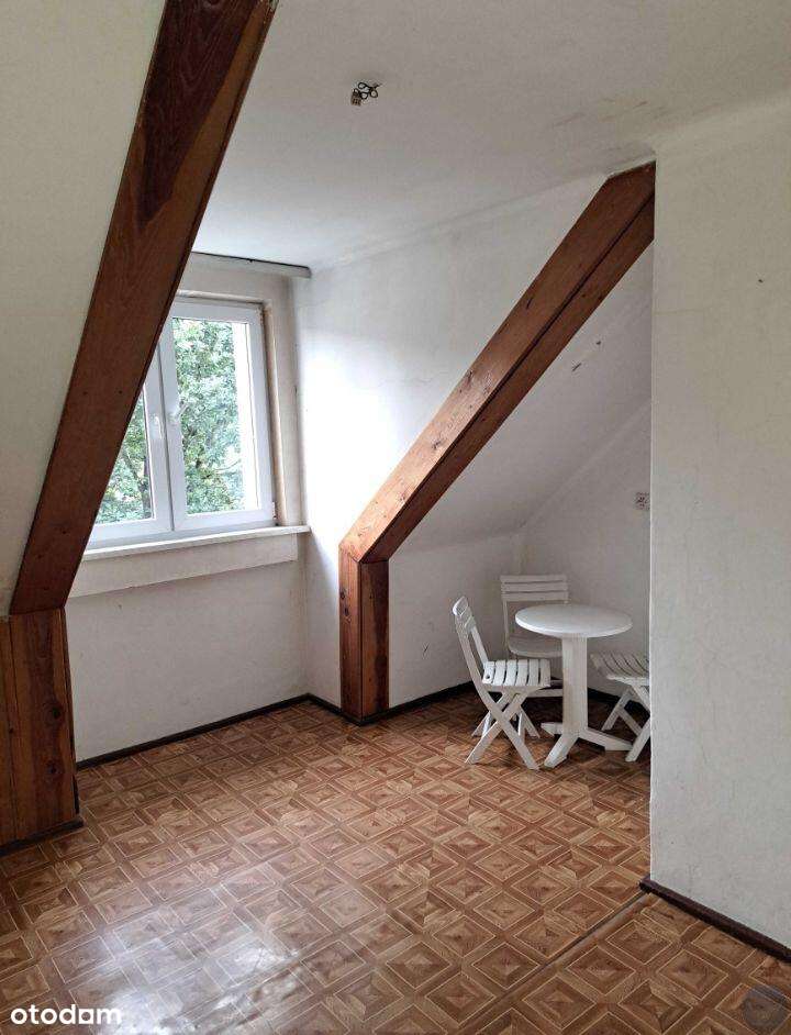 Przytulne mieszkanie w Świerzawie-0