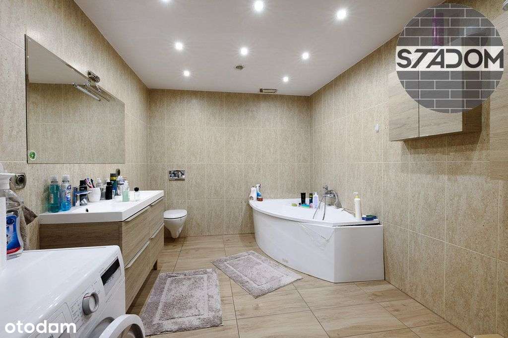 Dom z halami magazynowymi – Miejska Górka-19