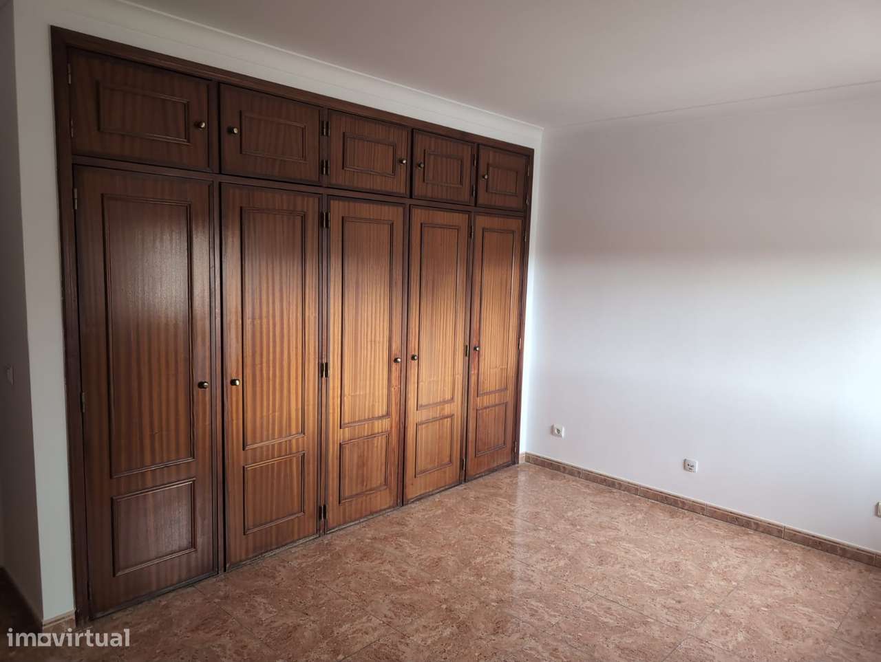 Apartamento T3 com Parqueamento em Benavente-12