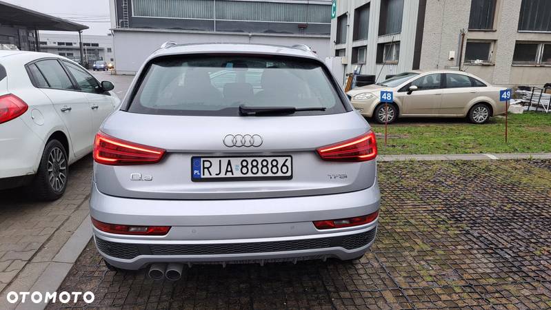 Audi Q3 1.4 TFSI Sport S tronic - 3