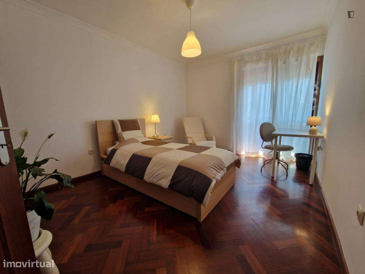 Quarto - localizado em Bonfim Porto - Grande imagem: 3/8