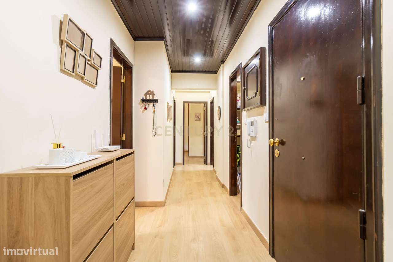 Apartamento T2 Remodelado em Queluz - Grande imagem: 5/21