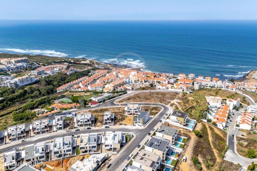 Moradia T4 de Luxo com Vista Mar: O Seu Refúgio Na Ericeira!-20