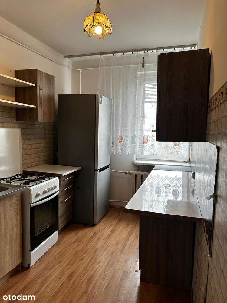 Mieszkanie 63,32 m2, 3 pokoje ,loggia, do remontu-10