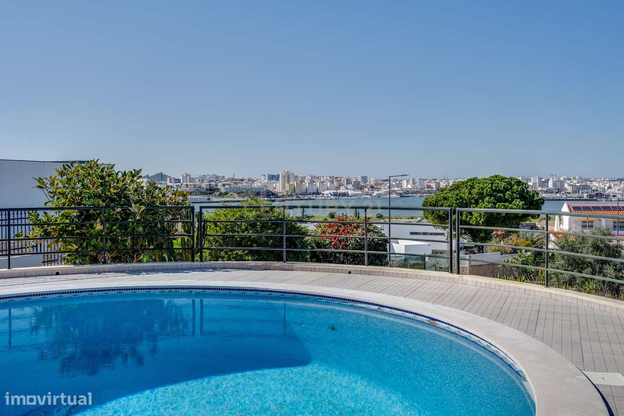 Moradia em Ferragudo com Vista para o Rio-42