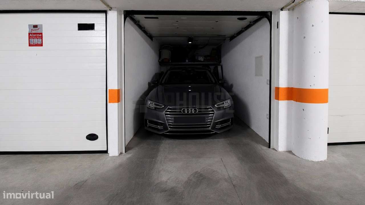 Apartamento T1 Recente com Garagem | Próximo do Politécnico-11