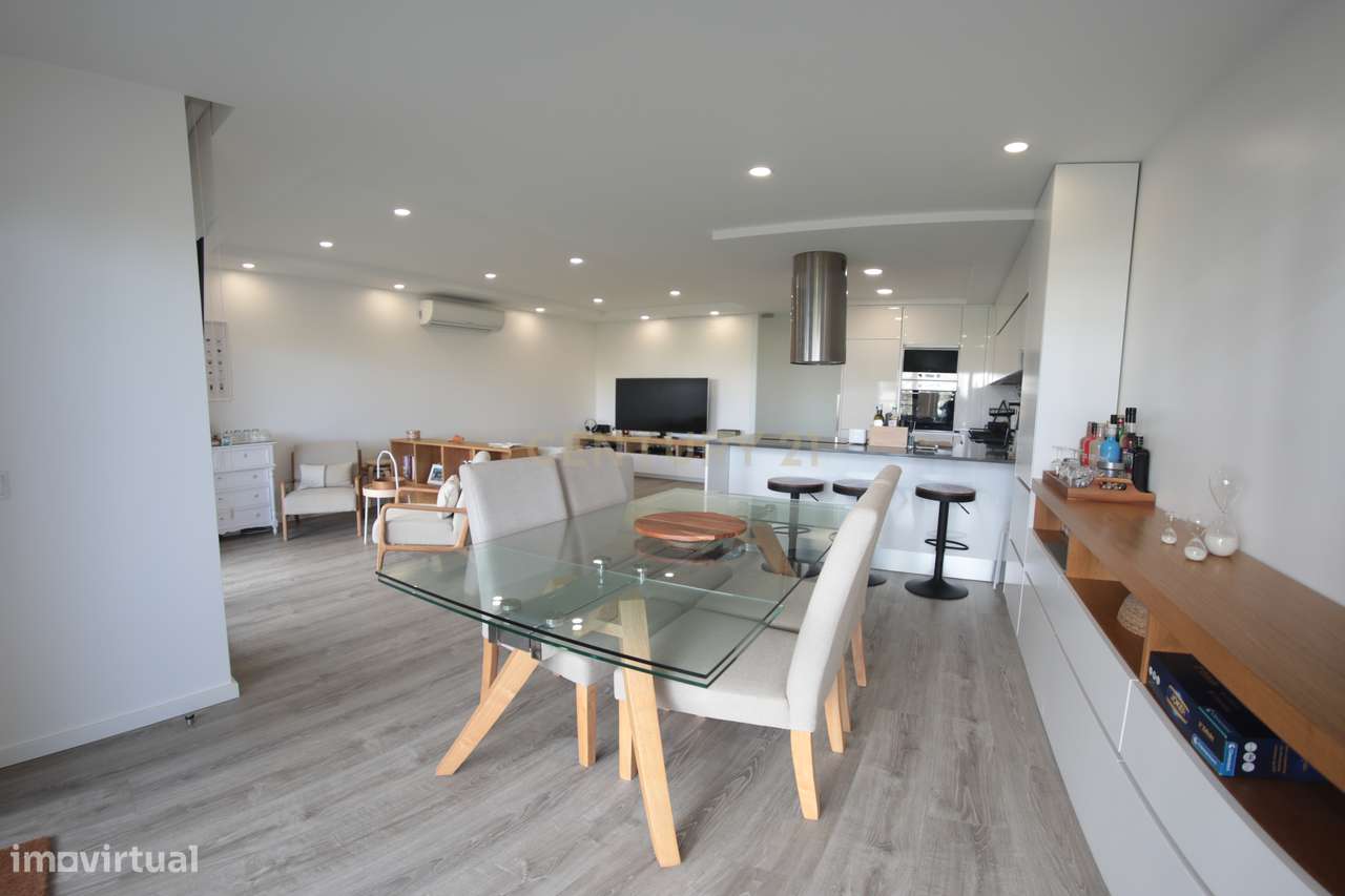 T2 com Terraço e Parqueamento | Quinta de Santa Teresa – Charneca da C - Grande imagem: 4/38