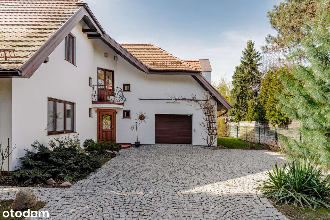 Osiedle Empire. Gotowy dom w wysokim standardzie.-0