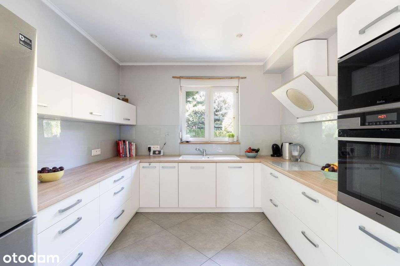 Podmiejski komfort-wygodny parterowy dom z ogrodem-2