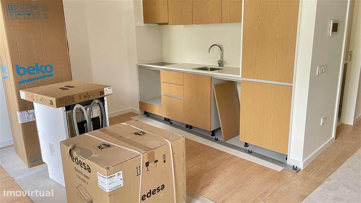 T0 novo-Centro-Póvoa de Varzim-Metro - Grande imagem: 5/8