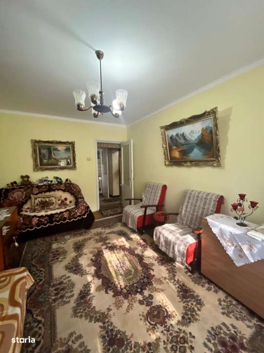 Apartament 3 camere, etaj 2, Garaj, Radauti - Imagine principală: 5/14