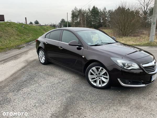 Opel Insignia 2.0 CDTI Cosmo - 2