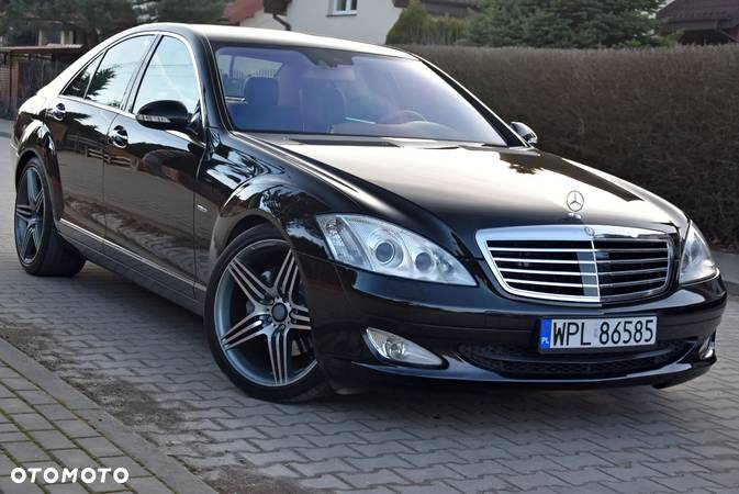 Mercedes-Benz Klasa S 320 CDI DPF 7G-TRONIC BlueEFFICIENCY - 38