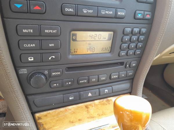 Radio Jaguar S-Type (X200) - 1