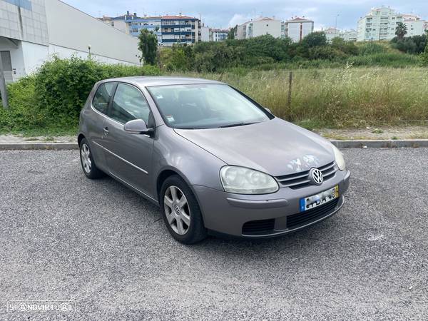 VW Golf 1.9 TDi 6V 4M Confortline - 4