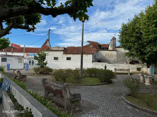 Algueirão Velho, Prédio de 2 pisos para obras totais com área de 540 m - Grande imagem: 5/8