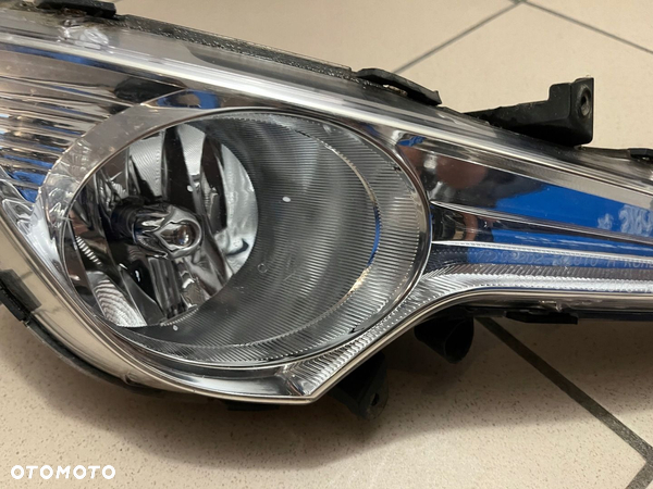 HYUNDAI I40 I-40 LAMPA HALOGEN PRAWY - 5