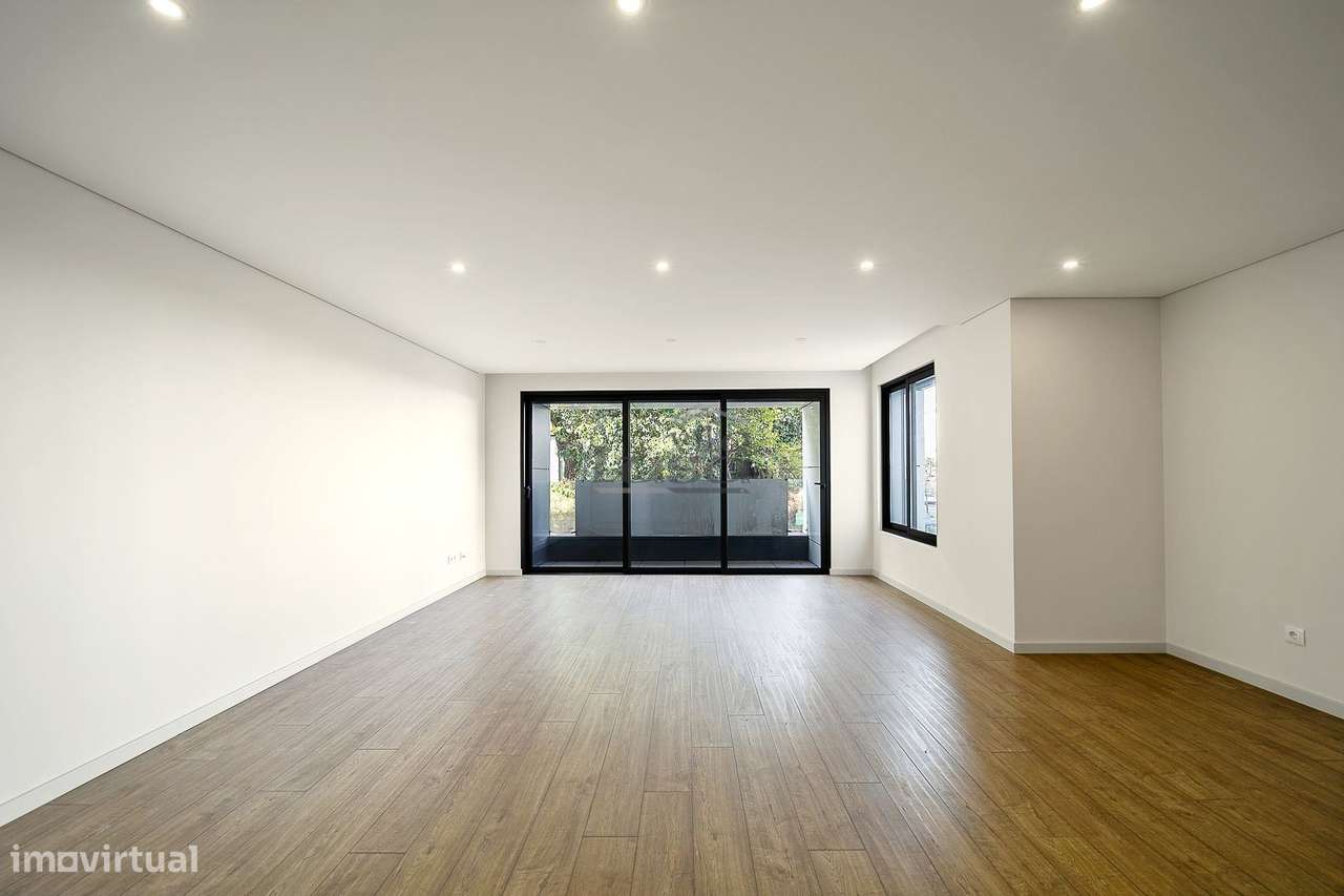 Fantástico T3 na Avenida da Boa Vista - Grande imagem: 2/29