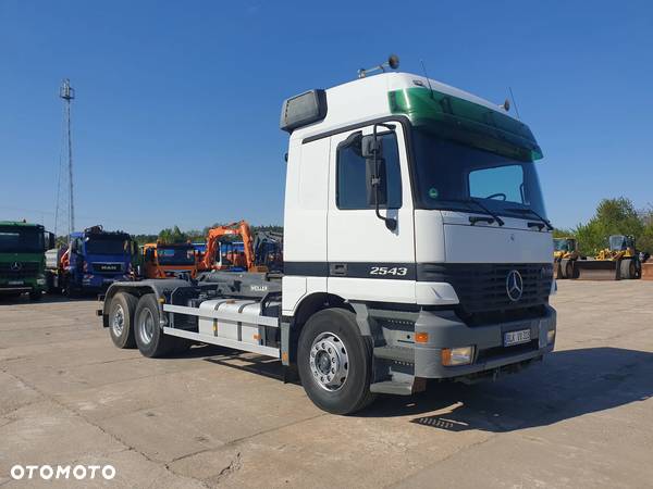 Mercedes-Benz Actros 2543 spr z Niemiec Hakowiec Meiller - 18