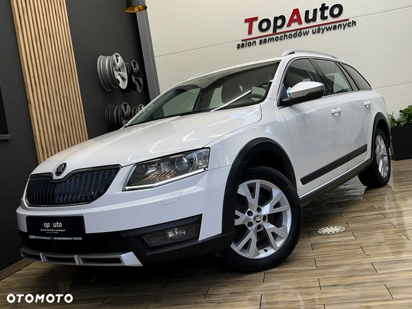 Skoda Octavia Scout 2.0 TDI 4x4 DSG - 17