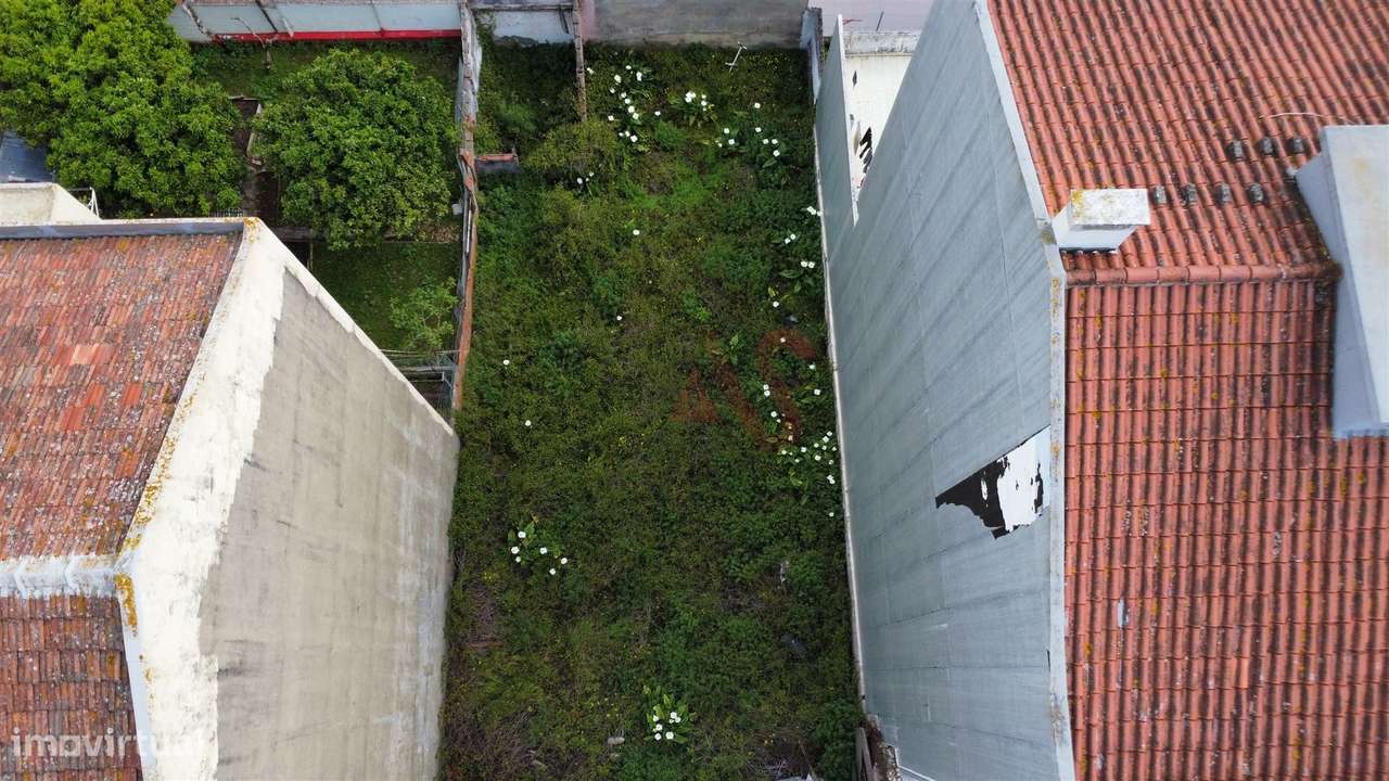 Terreno Urbano para Construção com 183,69 m² na Encosta do Sol (Brando - Grande imagem: 4/16