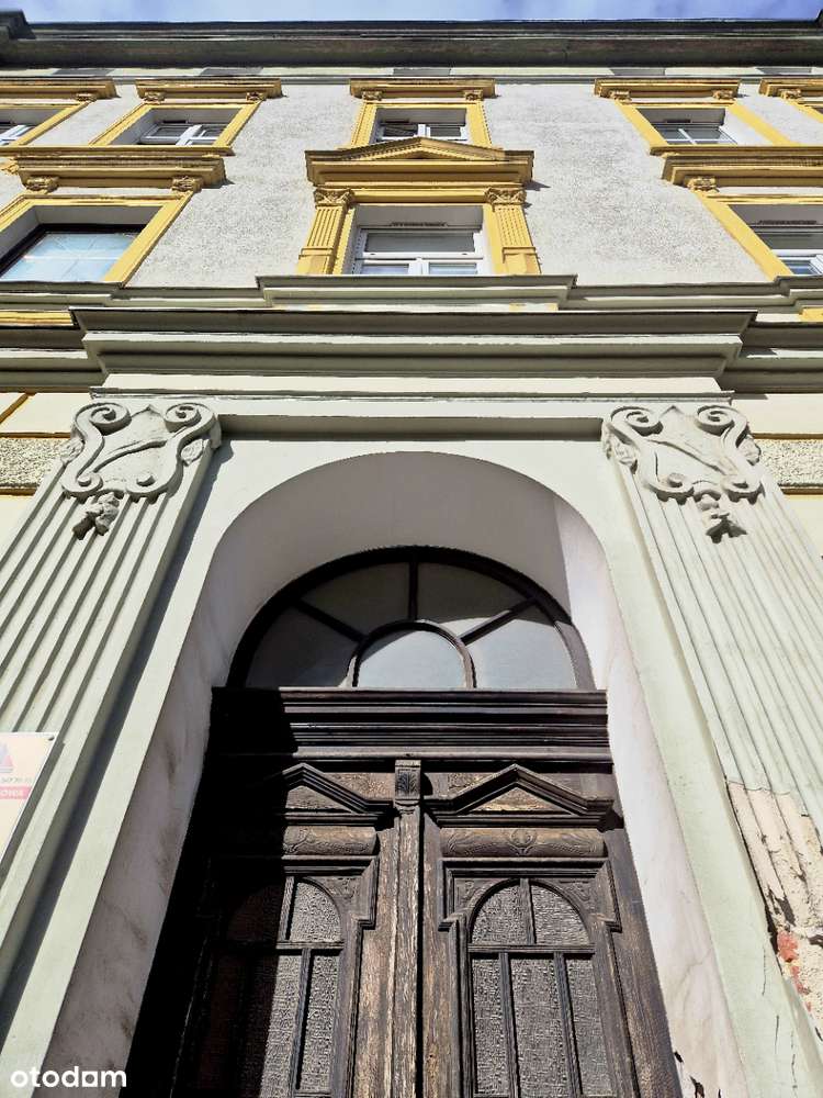 Klimatyczne mieszkanie 4 pok. mieszkanie w kamienicy.-10