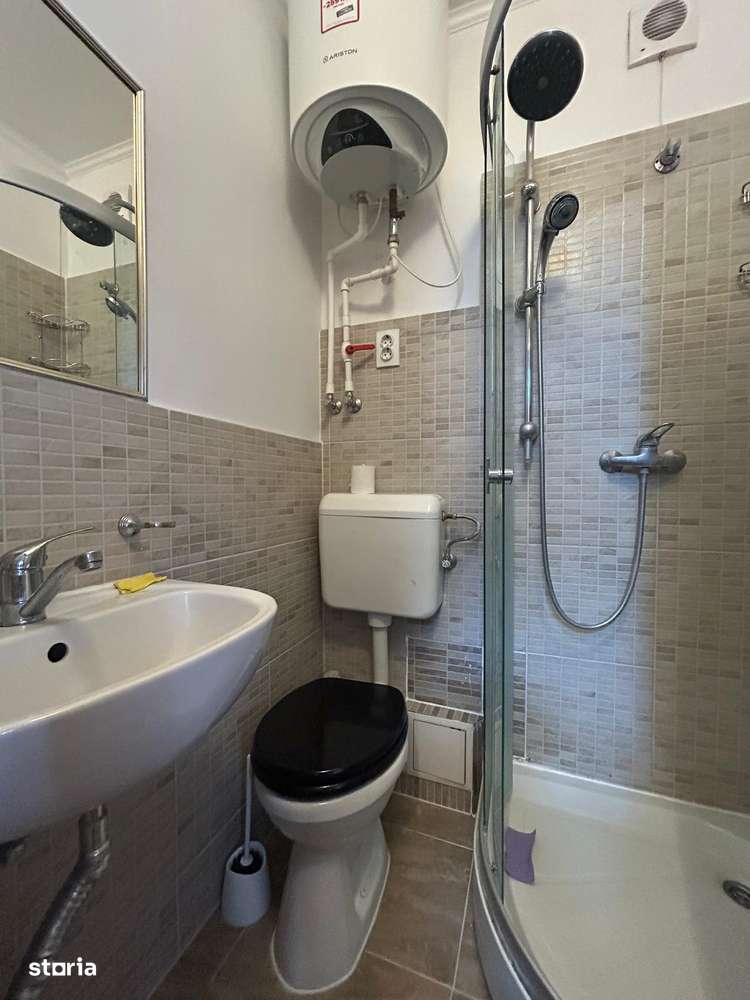 Camera de camin cu baie si bucatarie, etaj 1, Florilor - Albastrelelor - Imagine principală: 5/7