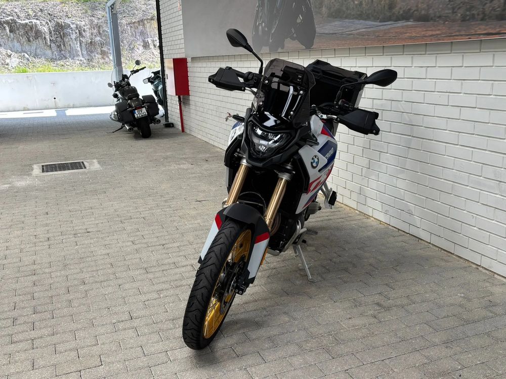 BMW F 900 GS