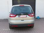 Ford Galaxy 2.0 Ambiente - 13