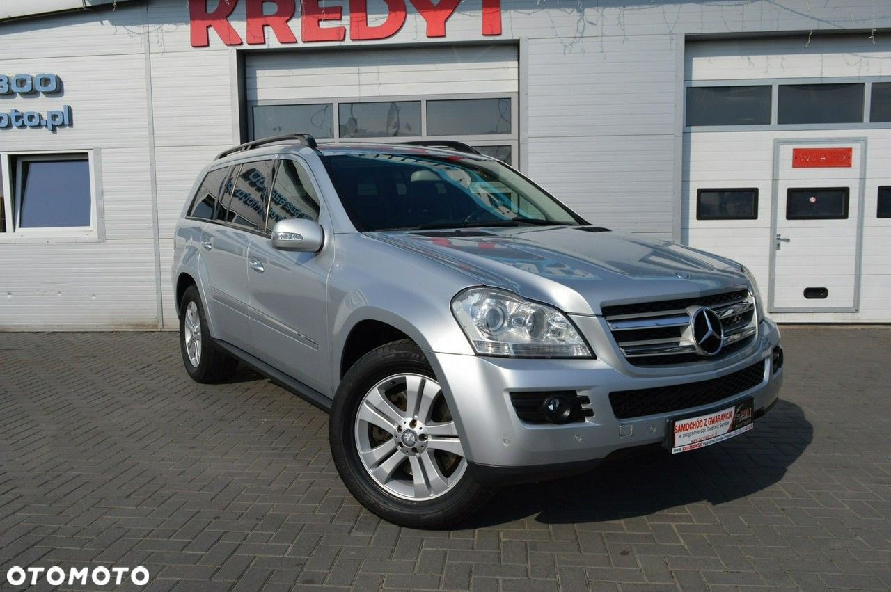 Mercedes-Benz GL - 9