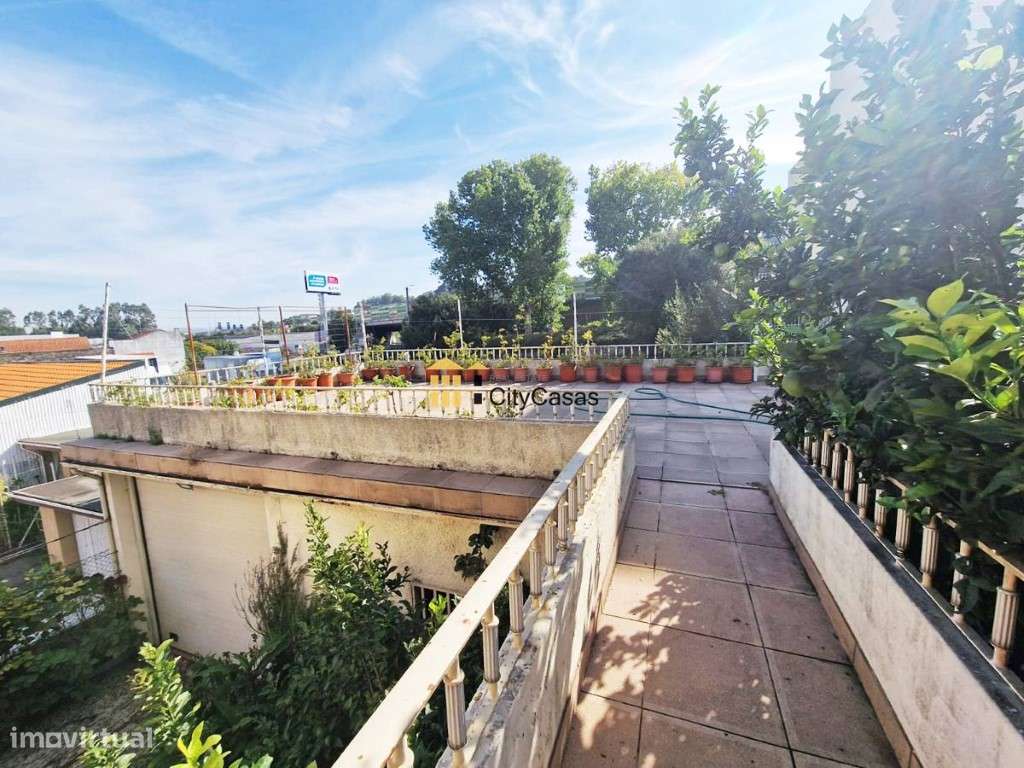 Moradia T4 c/ 4 Frentes em Águas Santas - Grande imagem: 5/33