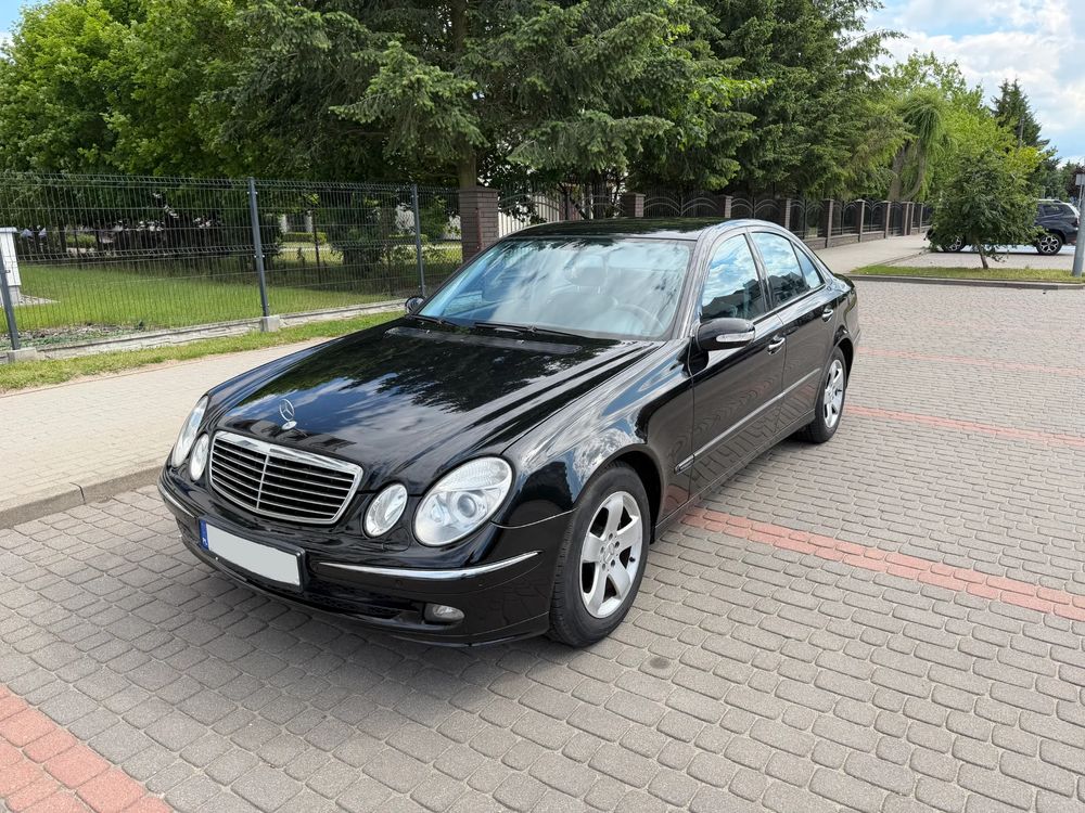 Mercedes-Benz E W211 2006