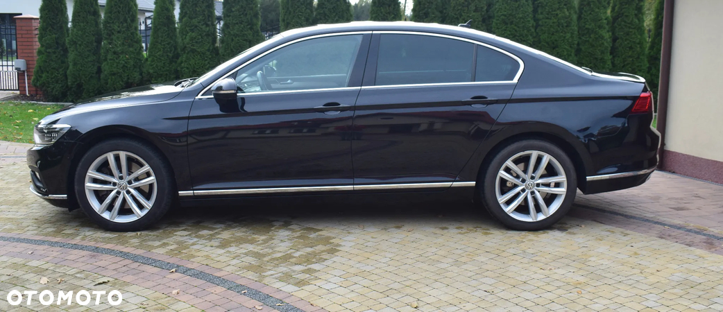 Volkswagen Passat 2.0 TDI 4Mot Elegance DSG - 4