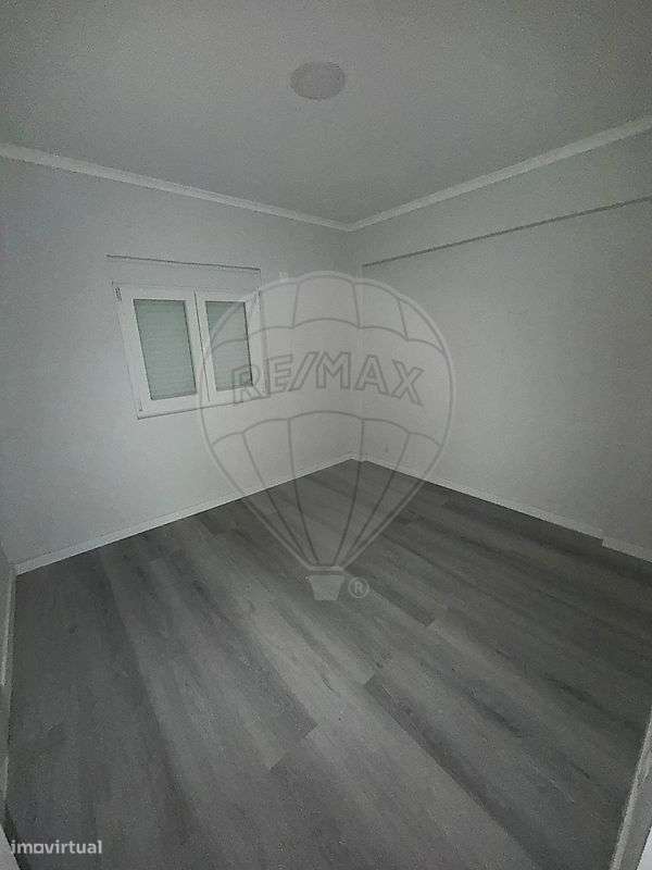 Apartamento T2 para arrendamento - Grande imagem: 4/11