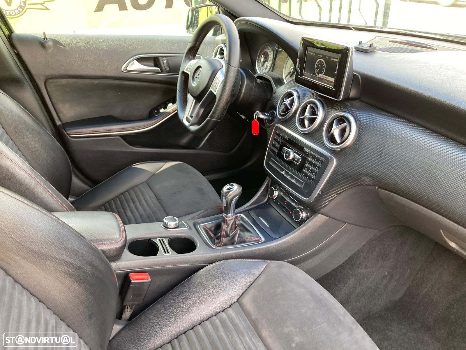 Mercedes-Benz A 180 CDi BE Edition AMG Line - 26