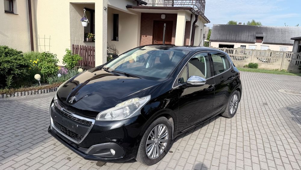 Peugeot 208 I 82 VTI Allure 2015