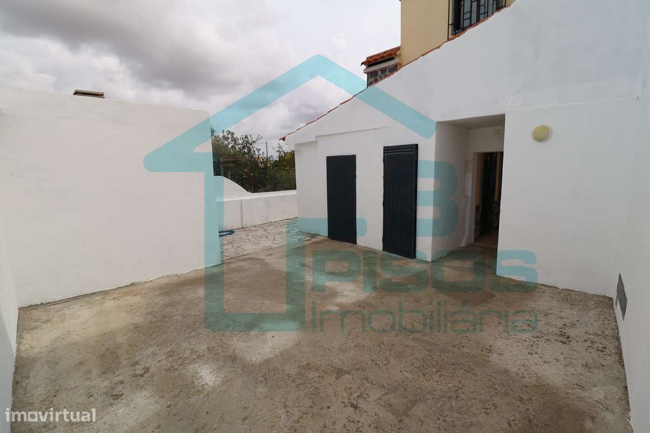 Moradia, Quinta do Conde, Sesimbra piscina, terreno c/arvores de fruto-32