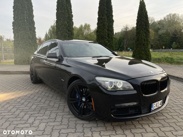 BMW Seria 7 740i - 2