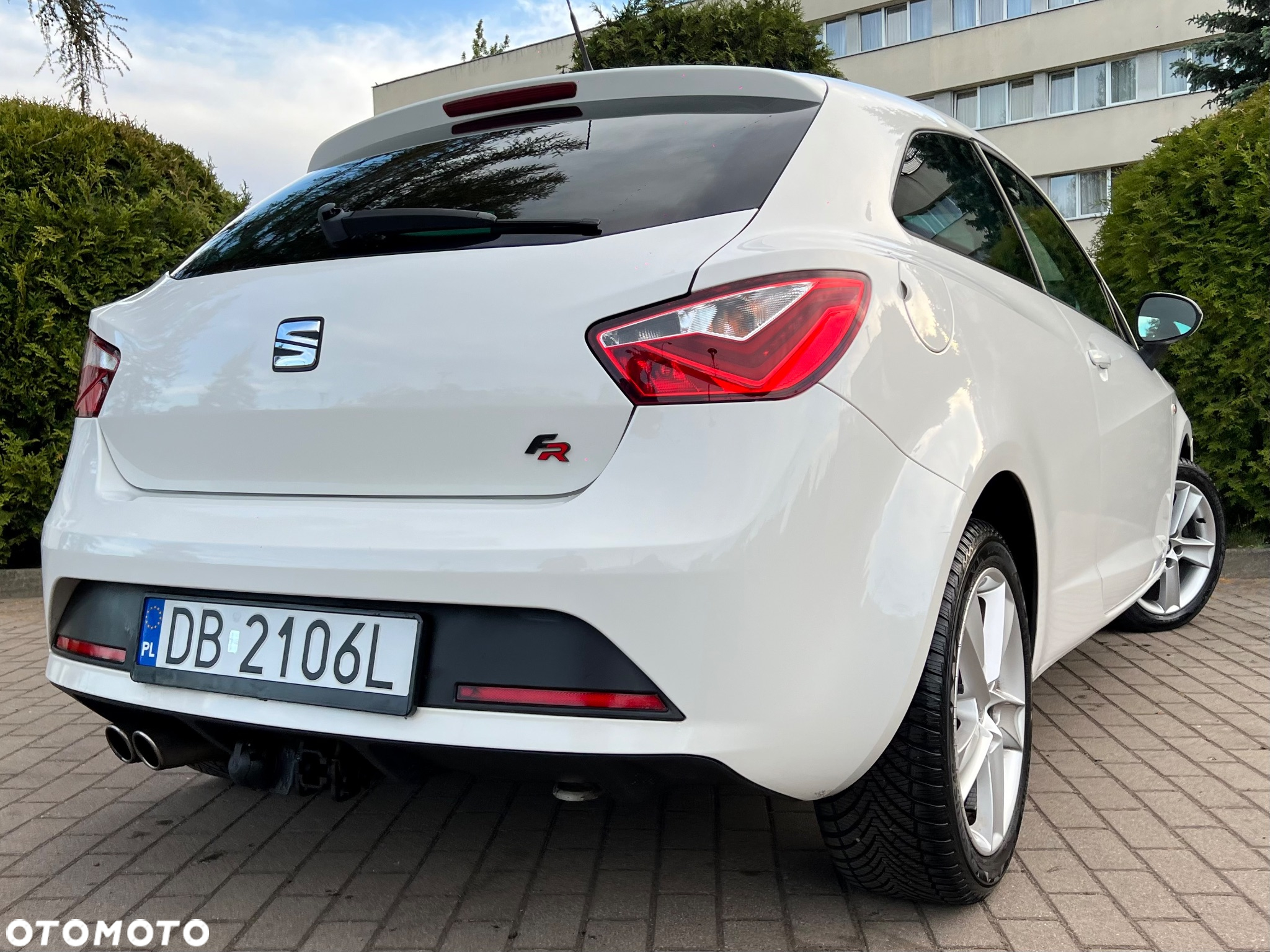 Seat Ibiza SC 1.2 TSI FR - 4