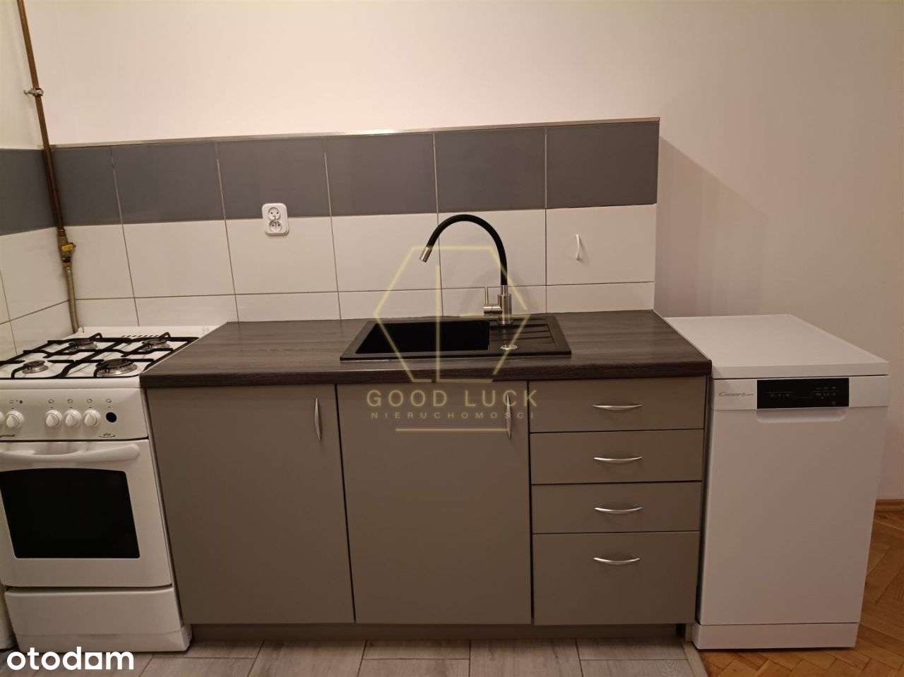 Sprzedam mieszkanie 36,7m2, 2 pokoje, Warszawa, Mokotów-Metro Wierzbno-5