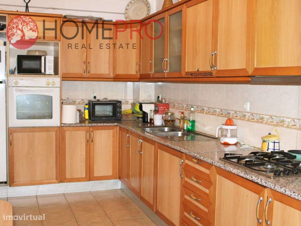 Tavira, Fantástica moradia V4 em zona residencial, com vista mar-2