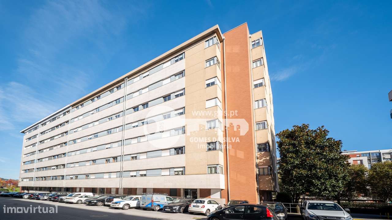 Apartamento T3 com Garagem – Rua José António Cruz, Braga (S. Vítor)-41