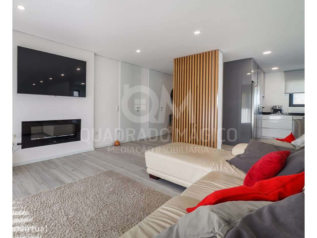 Maravilhosa moradia T3+1, térrea e de linhas modernas a 2 minutos d...-17