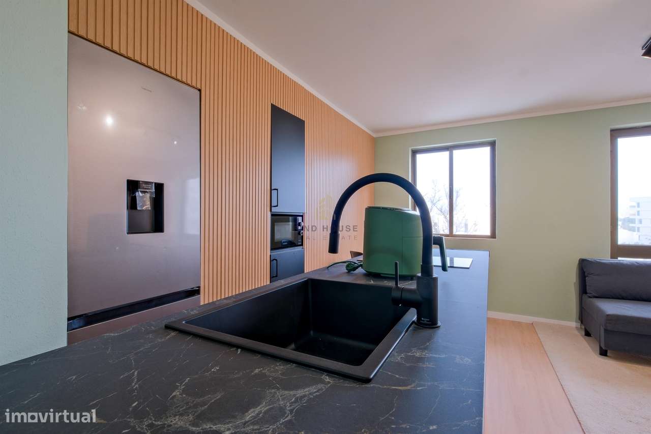 Apartamento T2 totalmente remodelado, em condomínio privado, em Vilamo-14