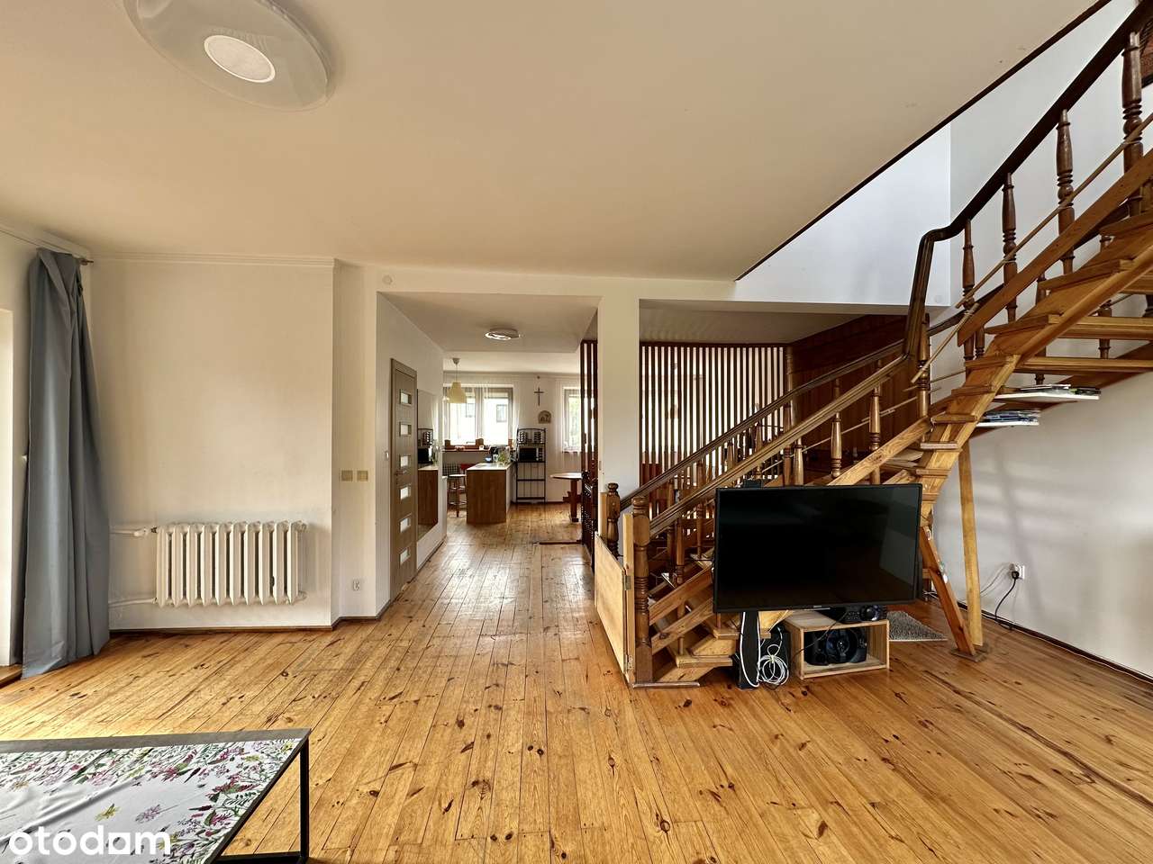 Pełen światła bliźniak na Grunwaldzie-0