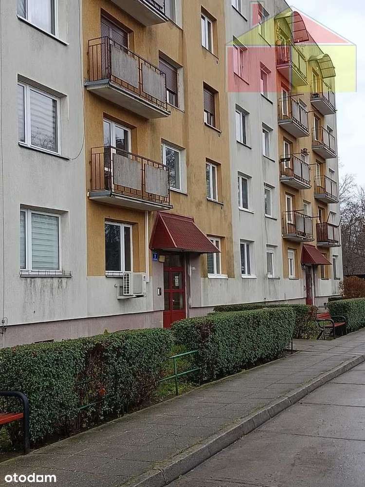 Mieszkanie rodzinne z balkonem i parkingiem-0