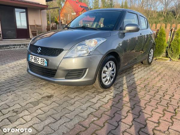 Suzuki Swift 1.3 DDiS Club - 17