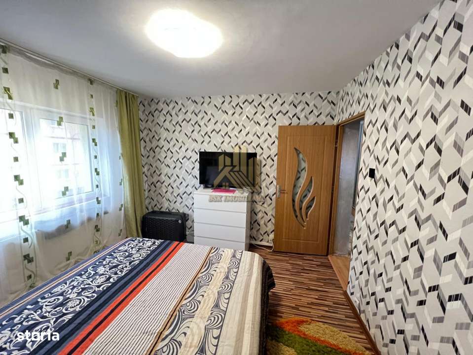 Apartament 4 camere Bartolomeu - Imagine principală: 4/16